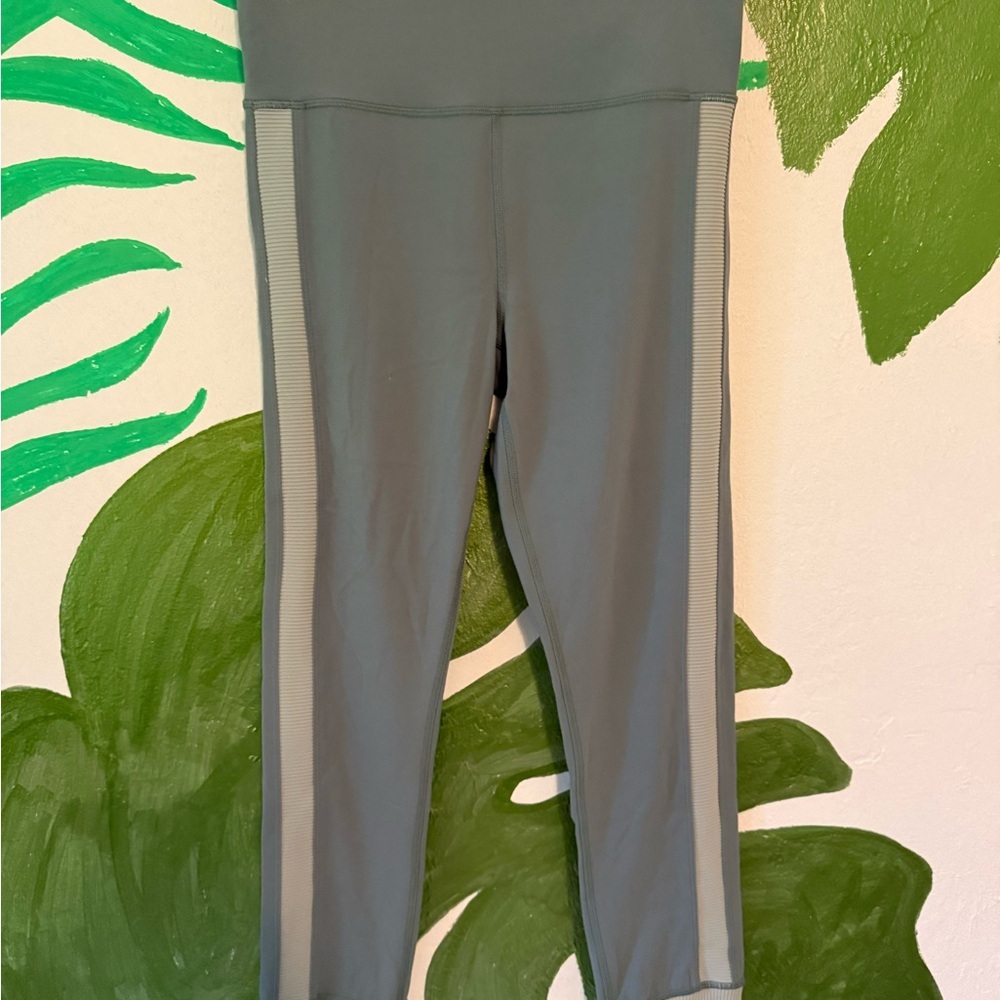 Athleta Elation Trim 7-8 High-Waist Grey Active Leggings with Side Stripe